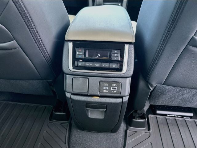 2027 Subaru ASCENT Limited 7-Passenger