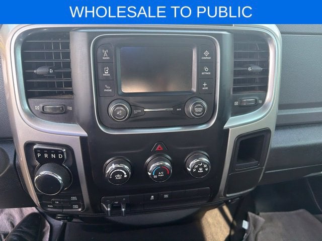 2018 RAM 1500 SLT
