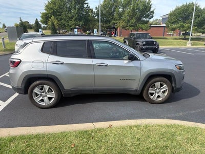 2022 Jeep Compass Latitude