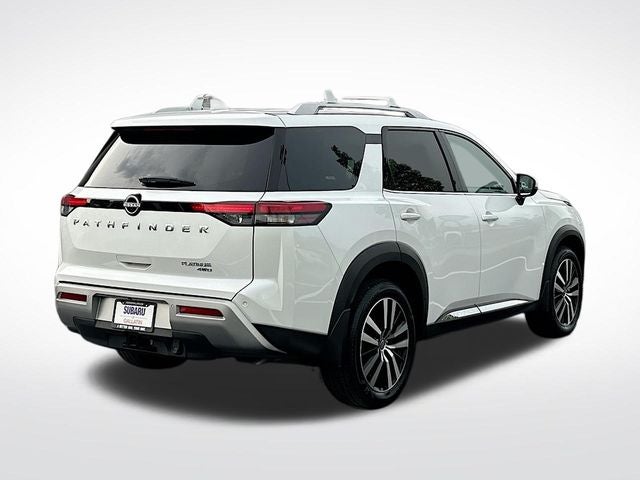2025 Nissan Pathfinder Platinum