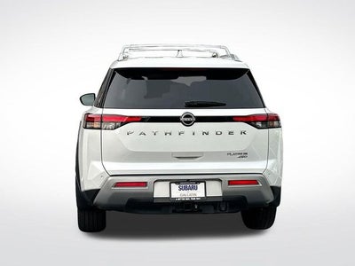 2025 Nissan Pathfinder Platinum
