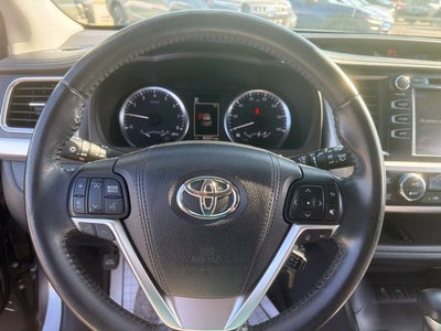 2017 Toyota Highlander LE Plus