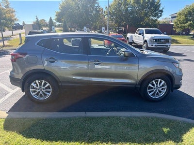 2022 Nissan Rogue Sport S