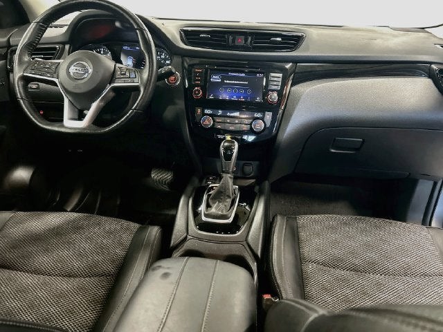 2021 Nissan Rogue Sport SV