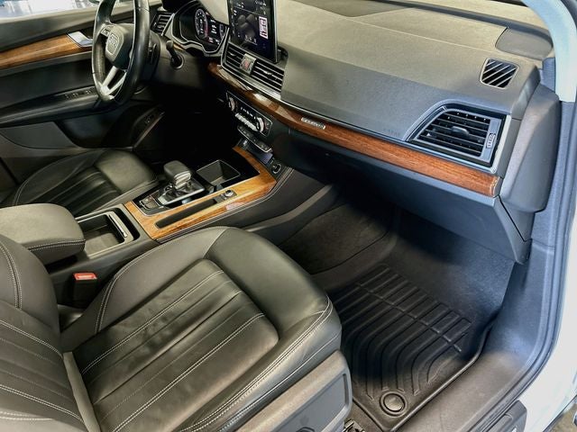 2022 Audi Q5 45 S line Premium quattro