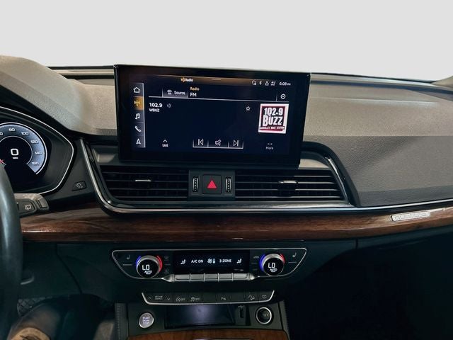 2022 Audi Q5 45 S line Premium quattro