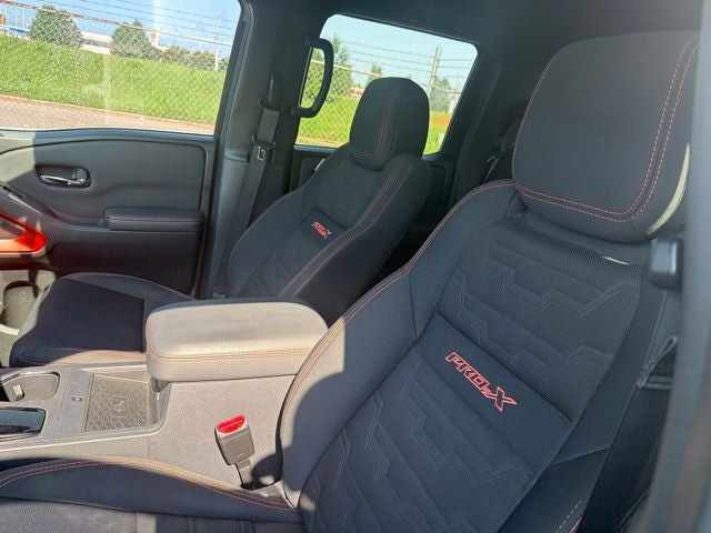 2022 Nissan Frontier PRO-X