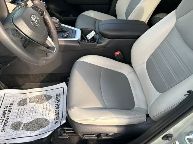 2023 Toyota RAV4 Hybrid XLE Premium