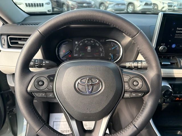 2023 Toyota RAV4 Hybrid XLE Premium
