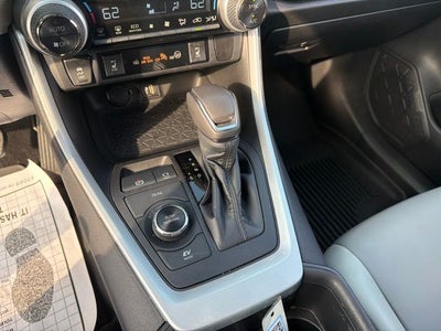2023 Toyota RAV4 Hybrid XLE Premium