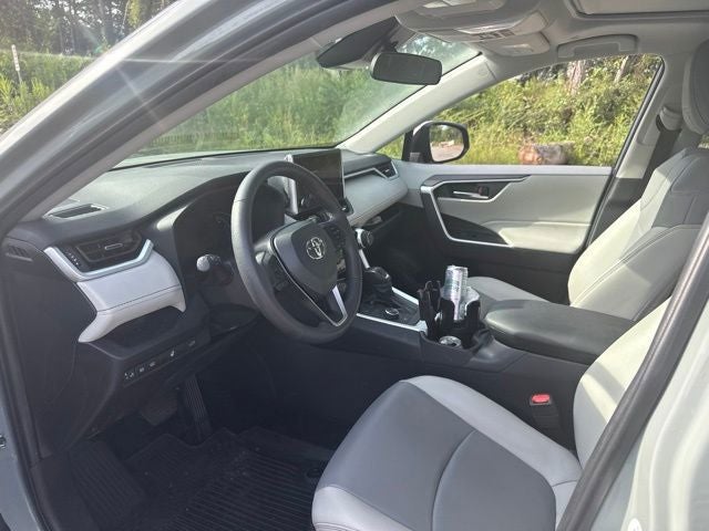 2023 Toyota RAV4 Hybrid XLE Premium