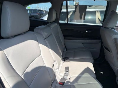 2019 Honda Pilot Touring 8 Passenger