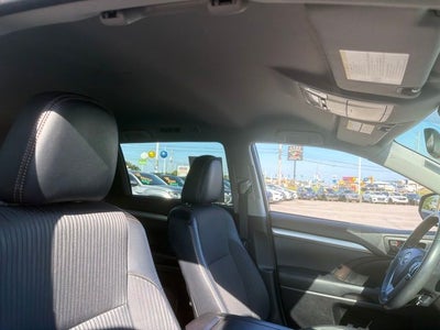 2017 Toyota Highlander LE Plus