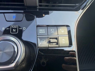 2025 Subaru Solterra Limited