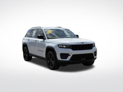 2023 Jeep Grand Cherokee Altitude
