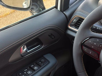 2027 Chrysler Pacifica Pinnacle
