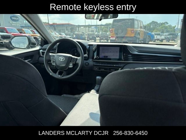 2025 Toyota Camry LE