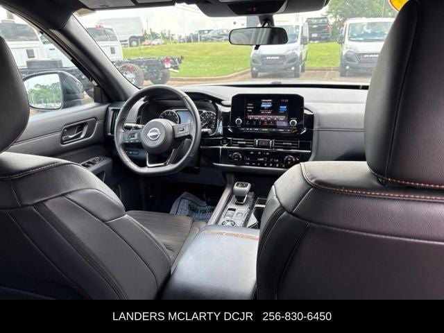 2025 Nissan Pathfinder Rock Creek