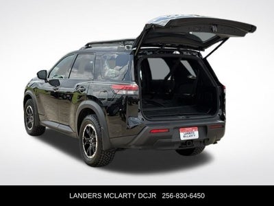 2025 Nissan Pathfinder Rock Creek