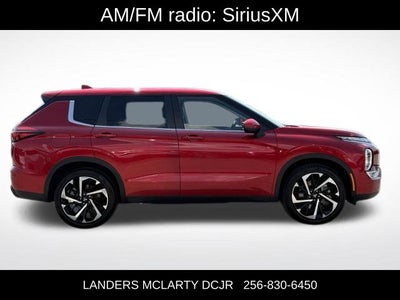 2024 Mitsubishi Outlander Base