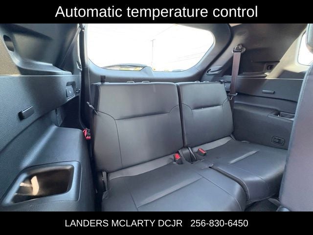2025 Mitsubishi Outlander Base