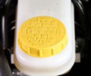 checking fluids brake fluid | Subaru of Gallatin in Gallatin TN